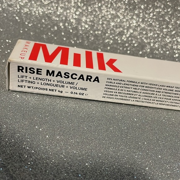 Milk Makeup RISE Mascara Natural Lift + Length - Black New in the Box - Picture 2 of 3